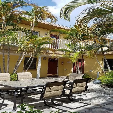 Madeira Bonita Apartment #6 St. Pete Beach Exteriör bild