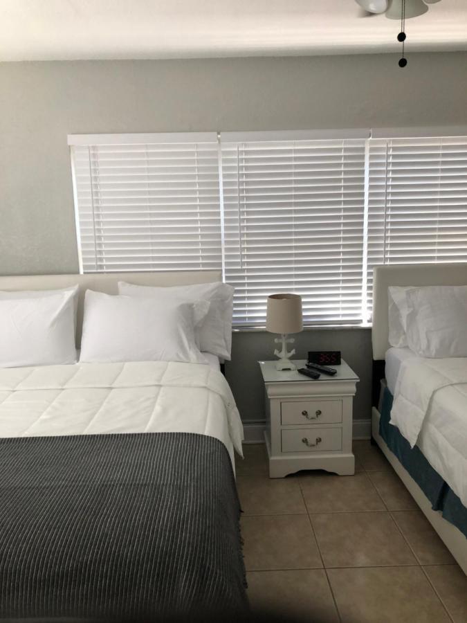 Madeira Bonita Apartment #6 St. Pete Beach Exteriör bild